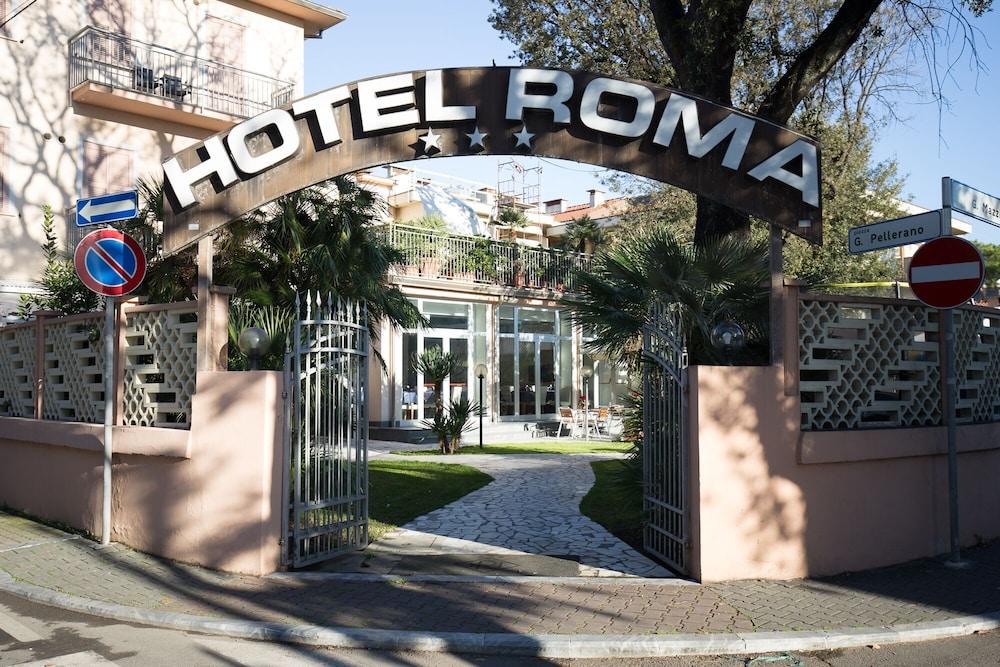 Hotel Roma Marina di Massa Exterior foto